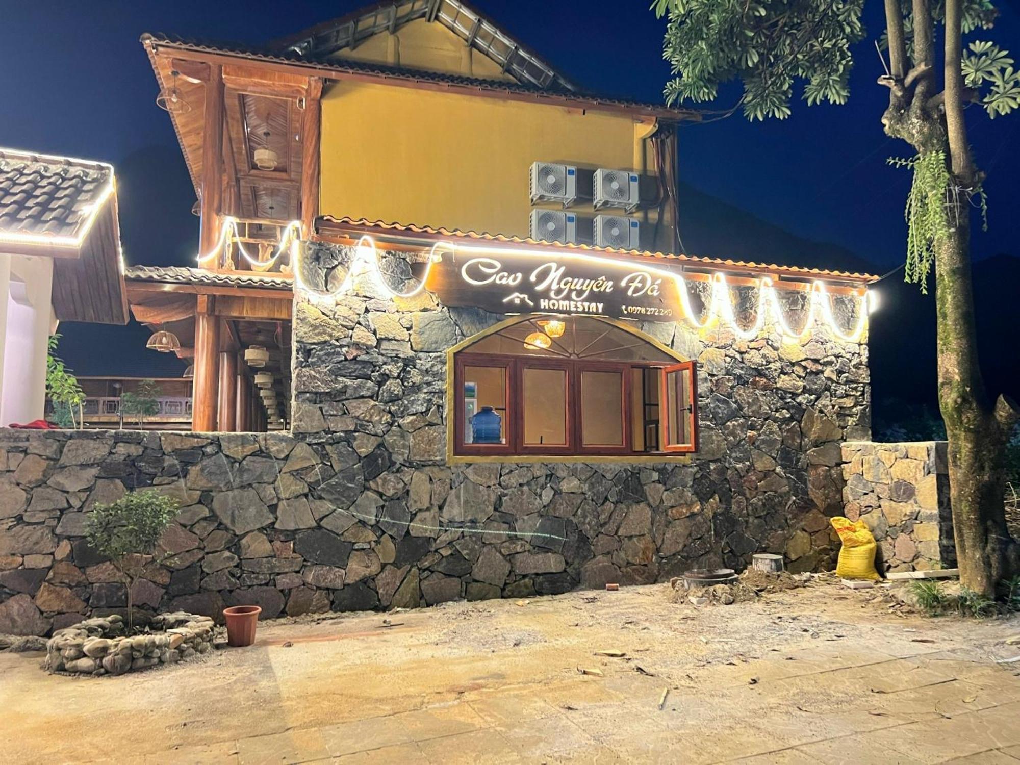Cao Nguyen Da Homestay Meo Vac エクステリア 写真