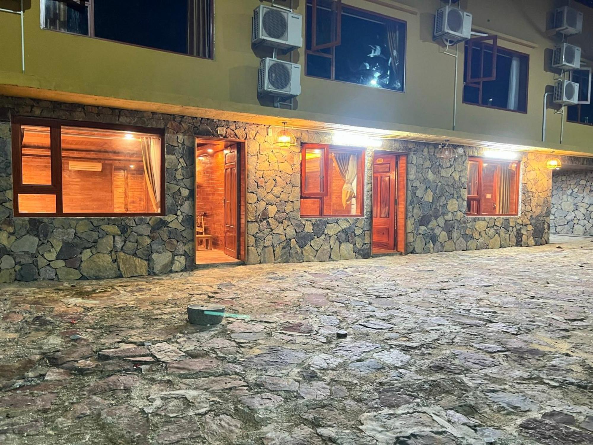 Cao Nguyen Da Homestay Meo Vac エクステリア 写真