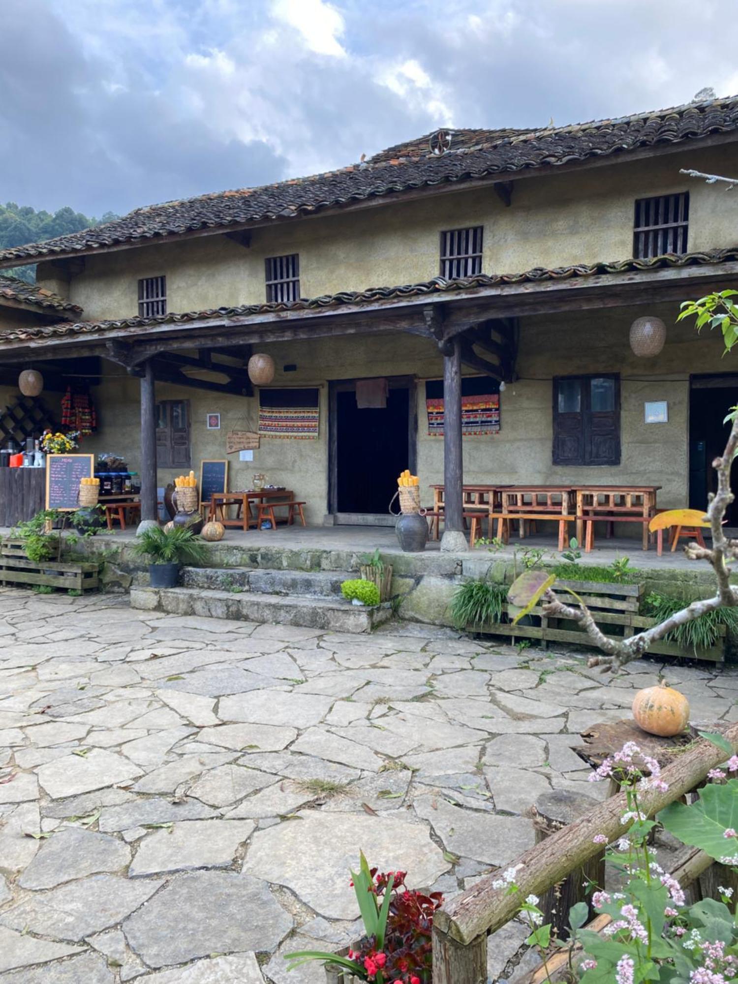 Cao Nguyen Da Homestay Meo Vac エクステリア 写真